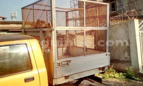 Acheter Occasion Voiture Toyota Hilux Autre à Conakry, Conakry Acheter Occasion Voiture Toyota Hilux Autre à Conakry, Conakry