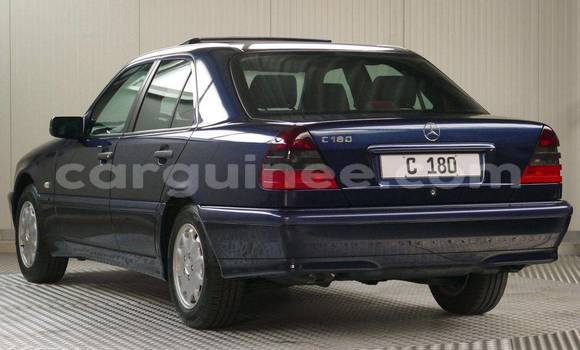 Acheter Occasion Voiture Mercedes-Benz C–Class Noir à Conakry, Conakry Acheter Occasion Voiture Mercedes-Benz C–Class Noir à Conakry, Conakry