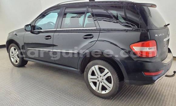 Buy Used Mercedes-Benz ML–Class Black Car in Conakry in Conakry Buy Used Mercedes-Benz ML–Class Black Car in Conakry in Conakry