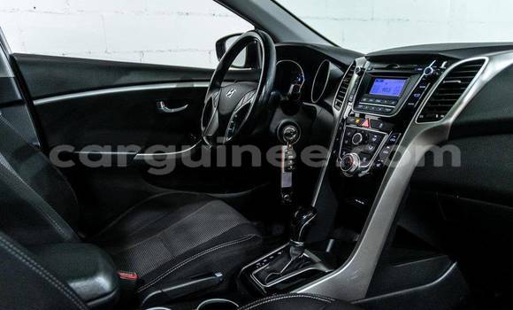 Buy Used Hyundai Elantra Other Car in Conakry in Conakry Buy Used Hyundai Elantra Other Car in Conakry in Conakry