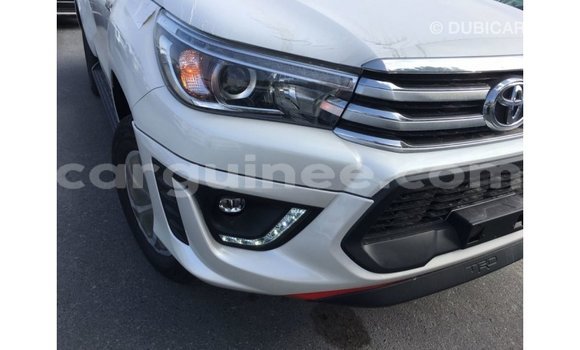 Buy Import Toyota Hilux White Car in Import - Dubai in Conakry Buy Import Toyota Hilux White Car in Import - Dubai in Conakry