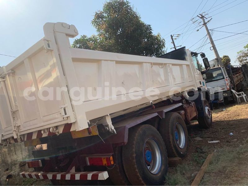 Big with watermark iveco massif conakry conakry 8702