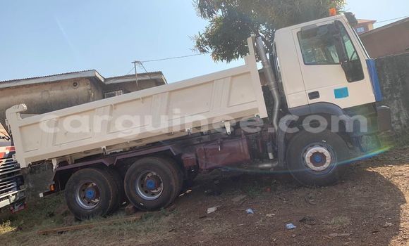 Acheter Occasion Voiture IVECO Massif Beige à Conakry, Conakry Acheter Occasion Voiture IVECO Massif Beige à Conakry, Conakry