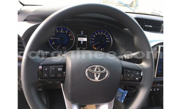 Buy Import Toyota Hilux White Car in Import - Dubai in Conakry Buy Import Toyota Hilux White Car in Import - Dubai in Conakry