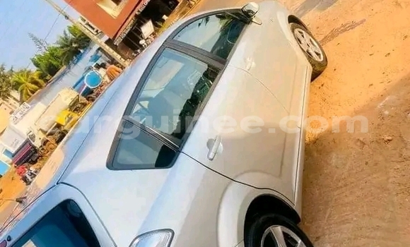Buy Used Toyota Verso White Car in Conakry in Conakry Buy Used Toyota Verso White Car in Conakry in Conakry