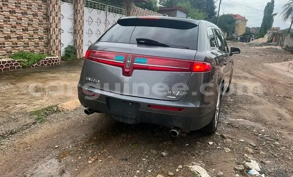 Buy Used Lincoln Navigator Brown Car in Conakry in Conakry Buy Used Lincoln Navigator Brown Car in Conakry in Conakry