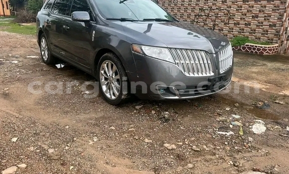 Buy Used Lincoln Navigator Brown Car in Conakry in Conakry Buy Used Lincoln Navigator Brown Car in Conakry in Conakry