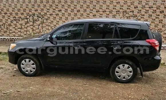 Buy Used Toyota RAV4 Black Car in Conakry in Conakry Buy Used Toyota RAV4 Black Car in Conakry in Conakry