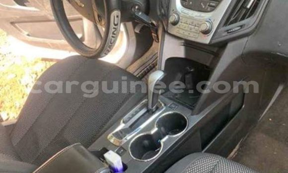 Acheter Occasion Voiture Chevrolet Equinox Blanc à Conakry, Conakry Acheter Occasion Voiture Chevrolet Equinox Blanc à Conakry, Conakry