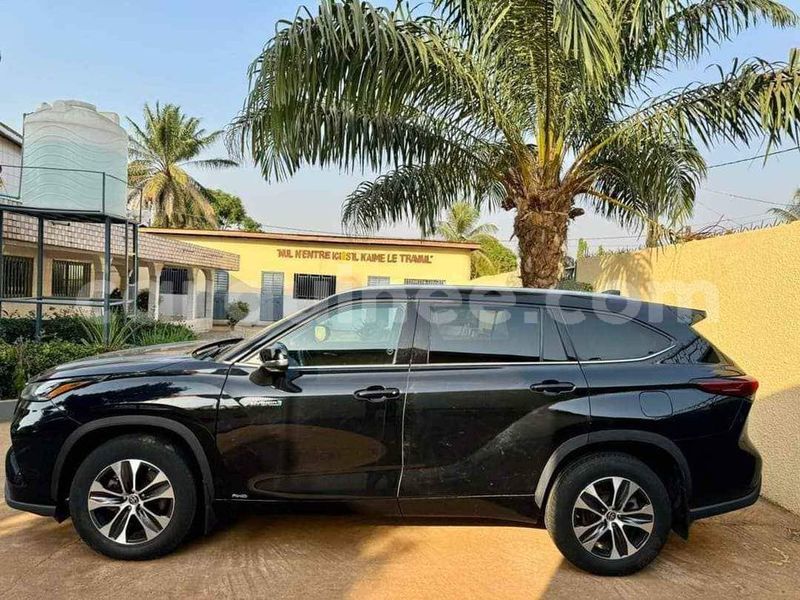 Big with watermark toyota highlander conakry conakry 8766