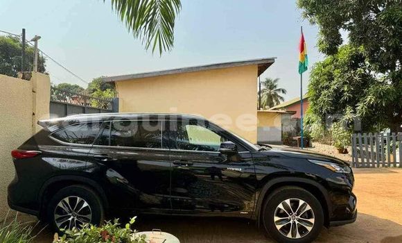 Acheter Occasion Voiture Toyota Highlander Noir à Conakry, Conakry Acheter Occasion Voiture Toyota Highlander Noir à Conakry, Conakry