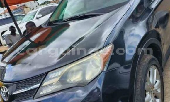 Acheter Occasion Voiture Toyota RAV4 Noir à Conakry, Conakry Acheter Occasion Voiture Toyota RAV4 Noir à Conakry, Conakry