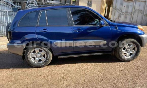 Acheter Occasion Voiture Toyota RAV4 Bleu à Conakry, Conakry Acheter Occasion Voiture Toyota RAV4 Bleu à Conakry, Conakry
