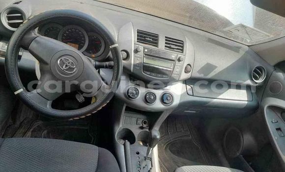 Acheter Occasion Voiture Toyota RAV4 Bleu à Conakry, Conakry Acheter Occasion Voiture Toyota RAV4 Bleu à Conakry, Conakry