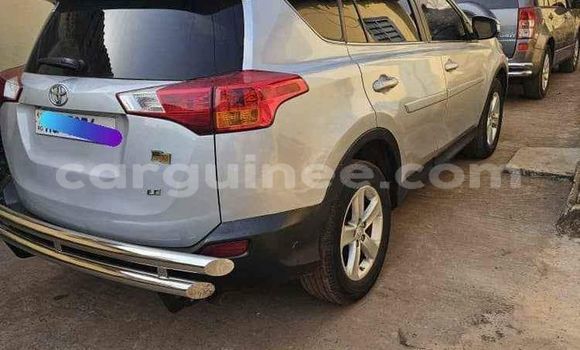 Acheter Occasion Voiture Toyota RAV4 Autre à Conakry, Conakry Acheter Occasion Voiture Toyota RAV4 Autre à Conakry, Conakry