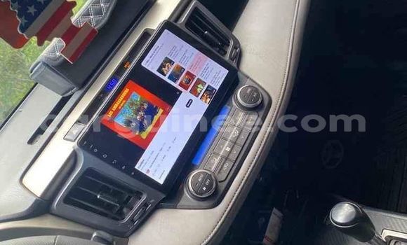 Acheter Occasion Voiture Toyota RAV4 Blanc à Conakry, Conakry Acheter Occasion Voiture Toyota RAV4 Blanc à Conakry, Conakry