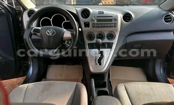 Buy Used Toyota Matrix Green Car in Conakry in Conakry Buy Used Toyota Matrix Green Car in Conakry in Conakry