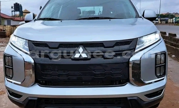 Buy Used Mitsubishi RVR Silver Car in Conakry in Conakry Buy Used Mitsubishi RVR Silver Car in Conakry in Conakry