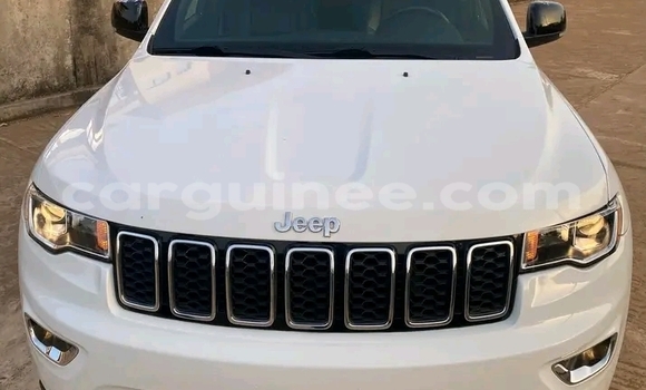 Buy Used Jeep Grand Cherokee White Car in Conakry in Conakry Buy Used Jeep Grand Cherokee White Car in Conakry in Conakry
