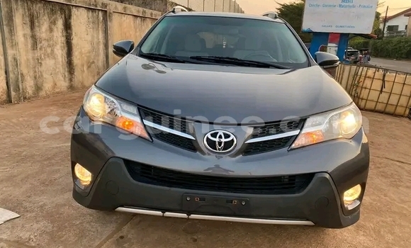 Buy Used Toyota RAV4 Black Car in Conakry in Conakry Buy Used Toyota RAV4 Black Car in Conakry in Conakry