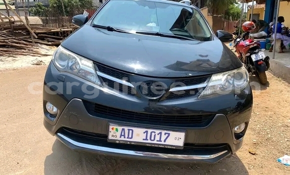 Buy Used Toyota RAV4 Blue Car in Conakry in Conakry Buy Used Toyota RAV4 Blue Car in Conakry in Conakry