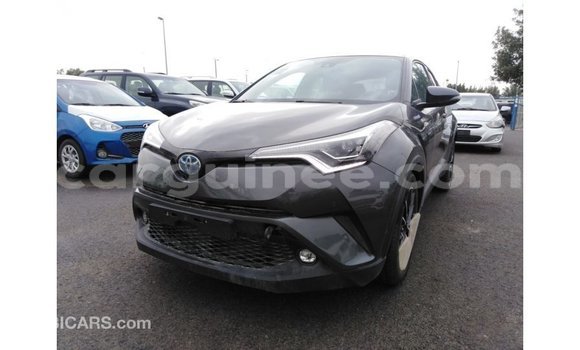 Buy Import Toyota C-HR Other Car in Import - Dubai in Conakry Buy Import Toyota C-HR Other Car in Import - Dubai in Conakry