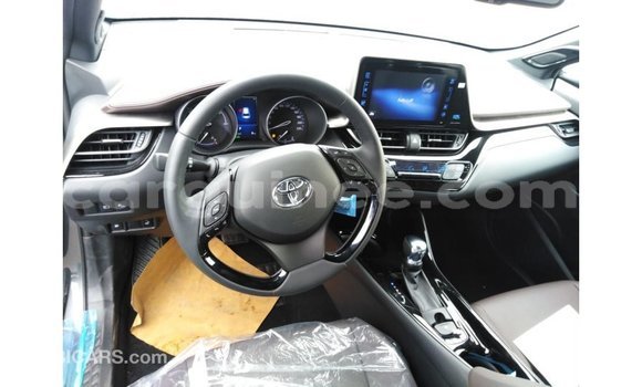 Buy Import Toyota C-HR Other Car in Import - Dubai in Conakry Buy Import Toyota C-HR Other Car in Import - Dubai in Conakry