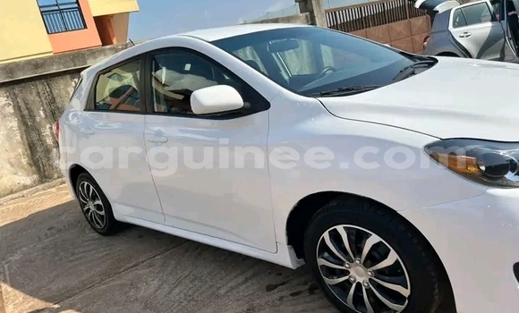 Buy Used Toyota Matrix White Car in Conakry in Conakry Buy Used Toyota Matrix White Car in Conakry in Conakry