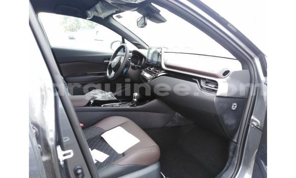 Buy Import Toyota C-HR Other Car in Import - Dubai in Conakry Buy Import Toyota C-HR Other Car in Import - Dubai in Conakry