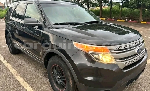 Acheter Occasion Voiture Ford Explorer Marron à Conakry, Conakry Acheter Occasion Voiture Ford Explorer Marron à Conakry, Conakry