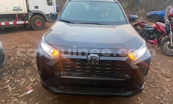 Buy Used Toyota RAV4 Black Car in Conakry in Conakry Buy Used Toyota RAV4 Black Car in Conakry in Conakry