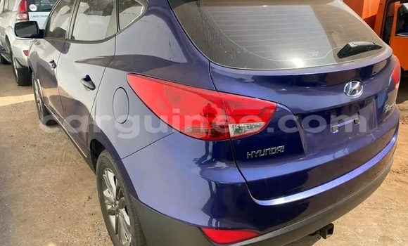 Buy Used Hyundai Tucson Blue Car in Conakry in Conakry Buy Used Hyundai Tucson Blue Car in Conakry in Conakry