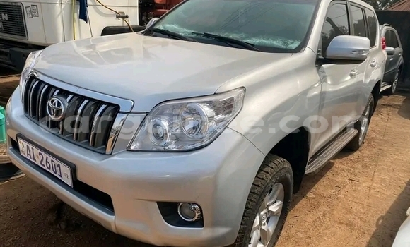 Buy Used Toyota Prado Beige Car in Conakry in Conakry Buy Used Toyota Prado Beige Car in Conakry in Conakry