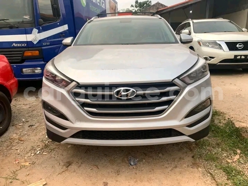 Big with watermark hyundai tucson conakry conakry 8885