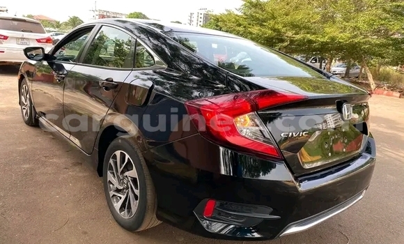 Buy Used Honda Civic Black Car in Conakry in Conakry Buy Used Honda Civic Black Car in Conakry in Conakry