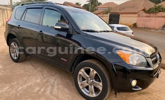 Buy Used Toyota RAV4 Silver Car in Conakry in Conakry