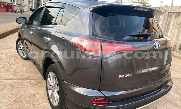 Buy Used Toyota RAV4 Black Car in Conakry in Conakry Buy Used Toyota RAV4 Black Car in Conakry in Conakry