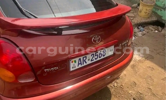 Acheter Occasion Voiture Toyota Corolla Rouge à Conakry, Conakry Acheter Occasion Voiture Toyota Corolla Rouge à Conakry, Conakry