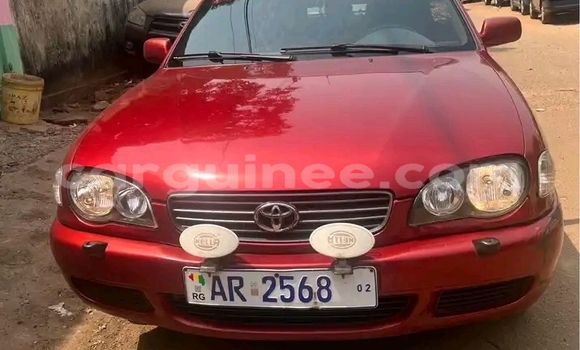 Acheter Occasion Voiture Toyota Corolla Rouge à Conakry, Conakry Acheter Occasion Voiture Toyota Corolla Rouge à Conakry, Conakry