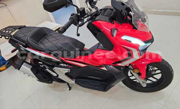 Buy Used Honda Scooters Red Bike in Conakry in Conakry