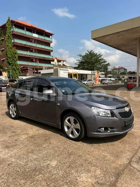 Big with watermark chevrolet cruze dabola dabola 8935