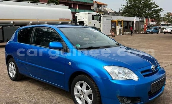 Acheter Occasion Voiture Toyota Corolla Bleu à Dinguiraye, Dinguiraye Acheter Occasion Voiture Toyota Corolla Bleu à Dinguiraye, Dinguiraye