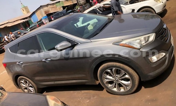 Buy Used Hyundai Santa Fe Other Car in Conakry in Conakry Buy Used Hyundai Santa Fe Other Car in Conakry in Conakry