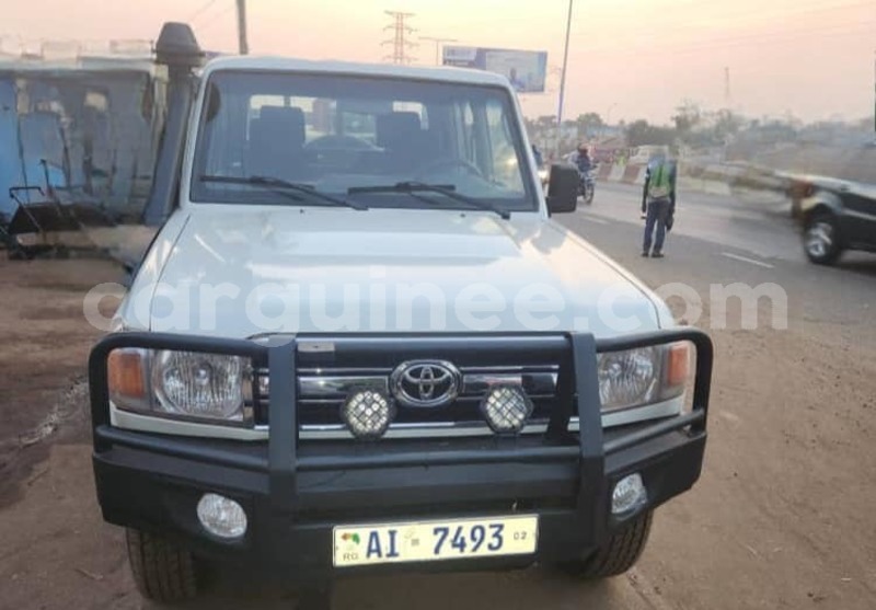 Big with watermark toyota land cruiser conakry conakry 8954