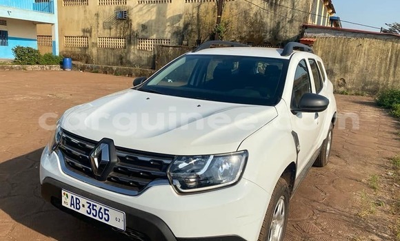 Acheter Occasion Voiture Renault Duster Blanc à Conakry, Conakry