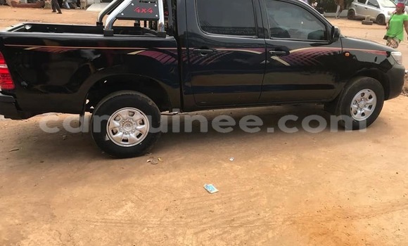 Buy Used Toyota Hilux Black Car in Conakry in Conakry Buy Used Toyota Hilux Black Car in Conakry in Conakry