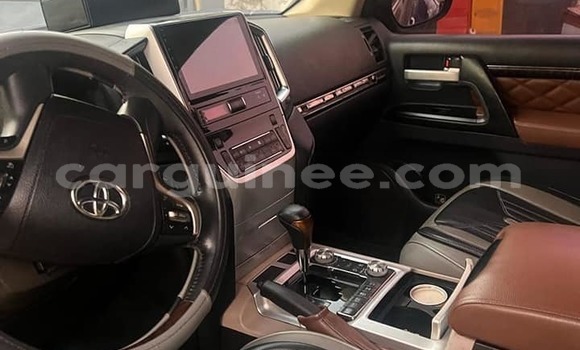 Buy Used Toyota Land Cruiser Black Car in Conakry in Conakry Buy Used Toyota Land Cruiser Black Car in Conakry in Conakry