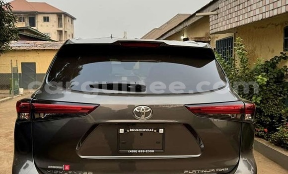 Buy Used Toyota Highlander Black Car in Conakry in Conakry Buy Used Toyota Highlander Black Car in Conakry in Conakry