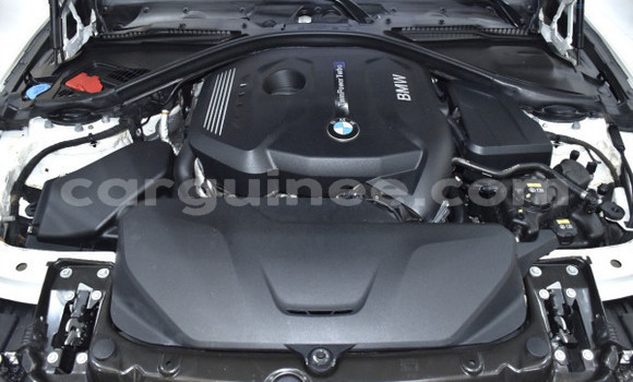 Buy Used BMW 321 White Car in Conakry in Conakry Buy Used BMW 321 White Car in Conakry in Conakry