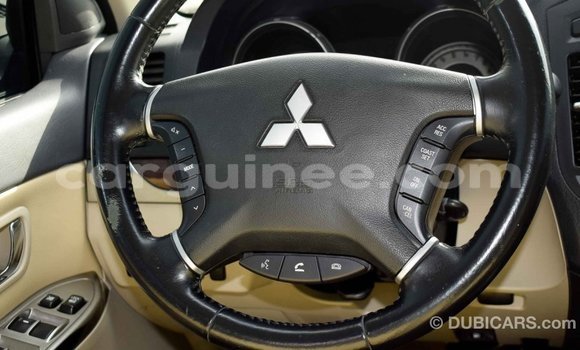 Buy Import Mitsubishi Pajero White Car in Import - Dubai in Conakry Buy Import Mitsubishi Pajero White Car in Import - Dubai in Conakry